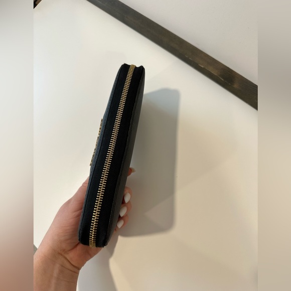 Michael Kors wallet - Picture 7 of 7